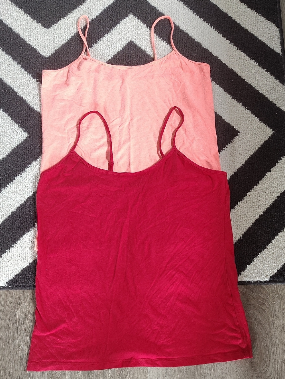 3/$15🌀2PC Mix Spaghetti Strap Camisole Tank Tops